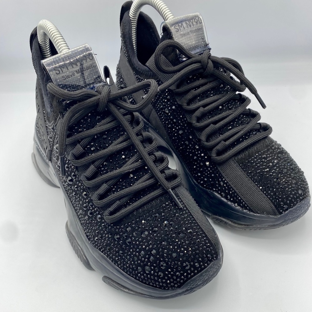❌SOLD❌ Steve Madden Maxima-R Black Sneakers Size 7.5 Women’s